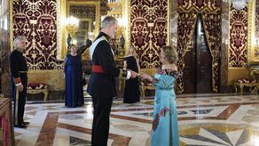 Nueva embajadora de Panamá en España entrega las credenciales al rey Felipe VI