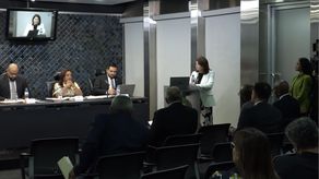 Diputados esperan que cuenta cerrada de la descentralización paralela