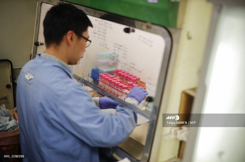 Científicos reunidos en Ginebra intentan frenar al coronavirus