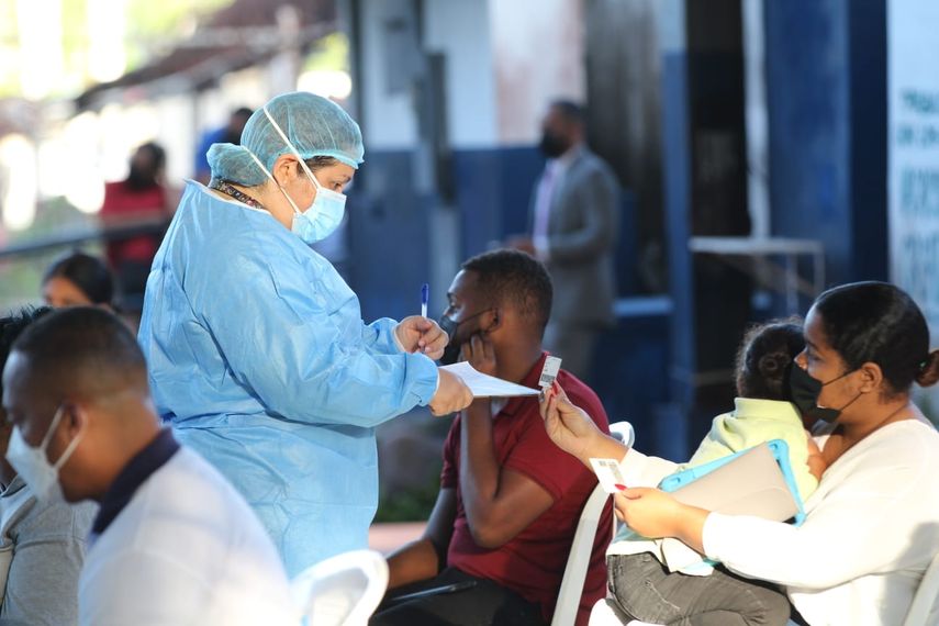 Panamá rompe récord en positividad por Covid-19
