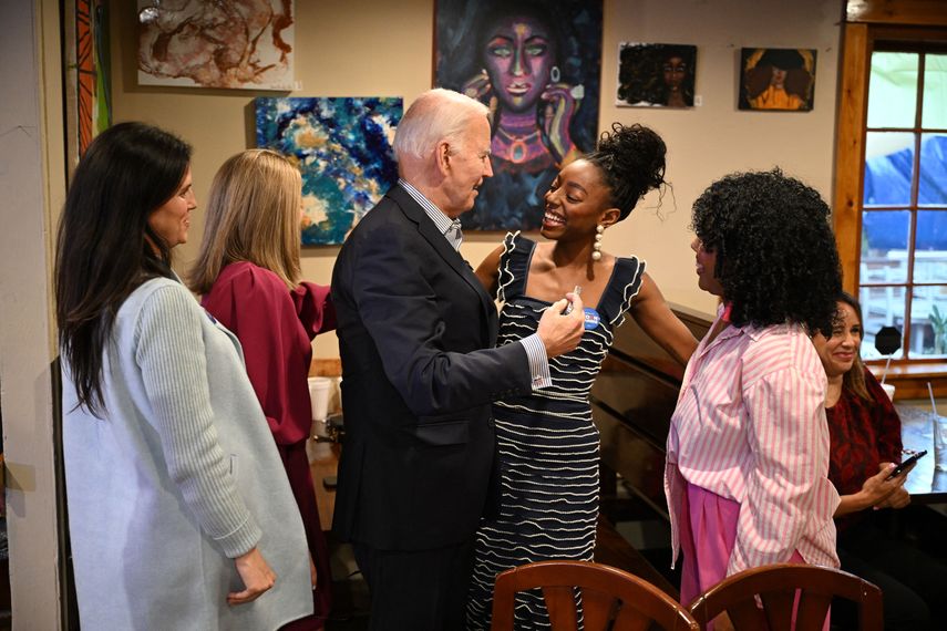 Joe Biden intenta movilizar electorado afroestadounidense  