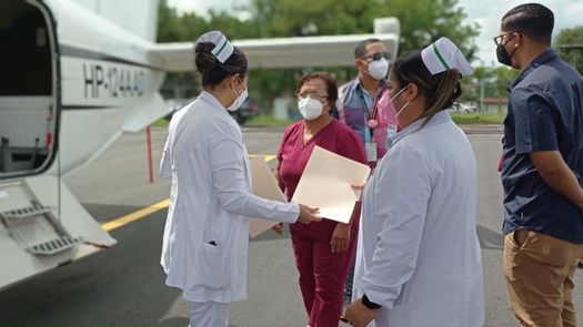Llegan 4,680 dosis de Pfizer al Aeropuerto Enrique Malek