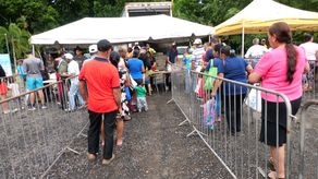 Agroferia en Las Cumbres.
