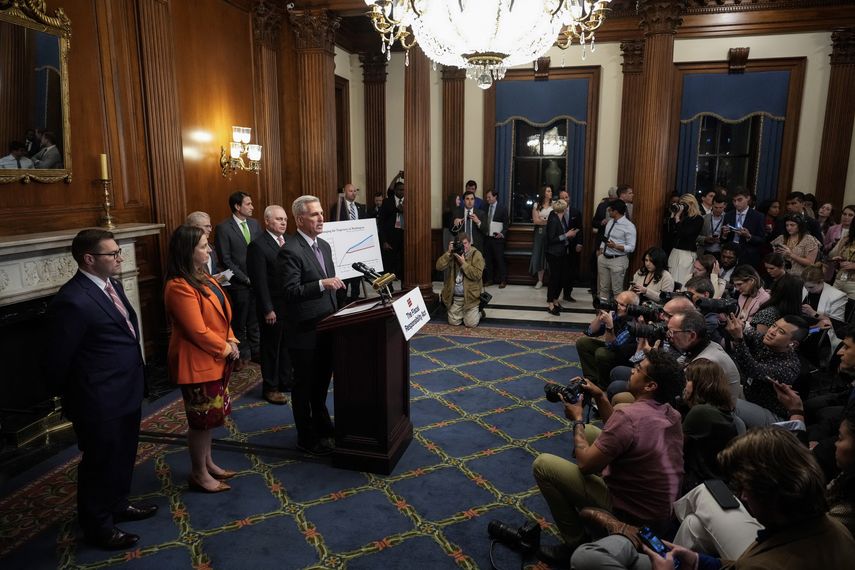 Biden promulgó la ley que evita el default de EEUU. Biden promulgó la ley que evita el default de EEUU.