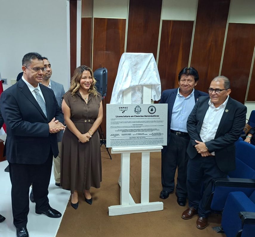 Primera generación de pilotos inicia Licenciatura en Ciencias Aeronáuticas en la UP