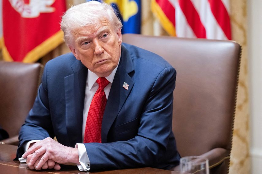 Trump anuncia aumento del 10% de aranceles a Canadá