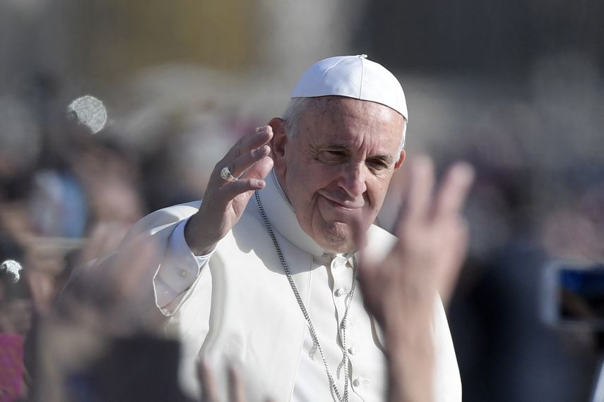 Papa Francisco cumple 28 días ingresado e iguala segunda hospitalización más larga de un papa Papa Francisco cumple 28 días ingresado e iguala segunda hospitalización más larga de un papa
