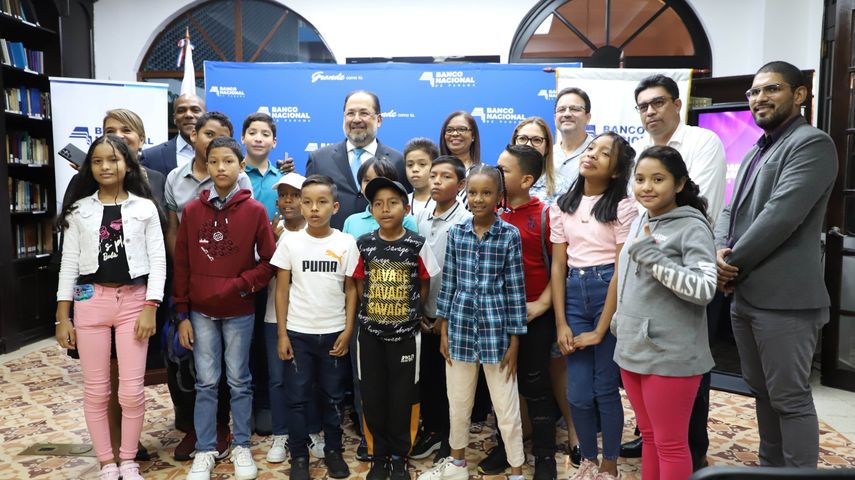 Banco Nacional apoya el Concurso Nacional de Deletreo
