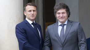 Macron recibe a Milei en Francia tras polémica sobre cánticos racistas