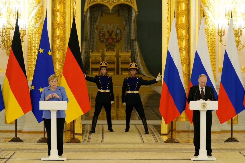 La salida de Merkel, cambio radical para la extrema alemana