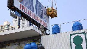 Remueven  y decomisan propaganda que viola la Ley electoral