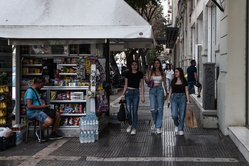 Grecia sale de la vigilancia fiscal reforzada de la UE