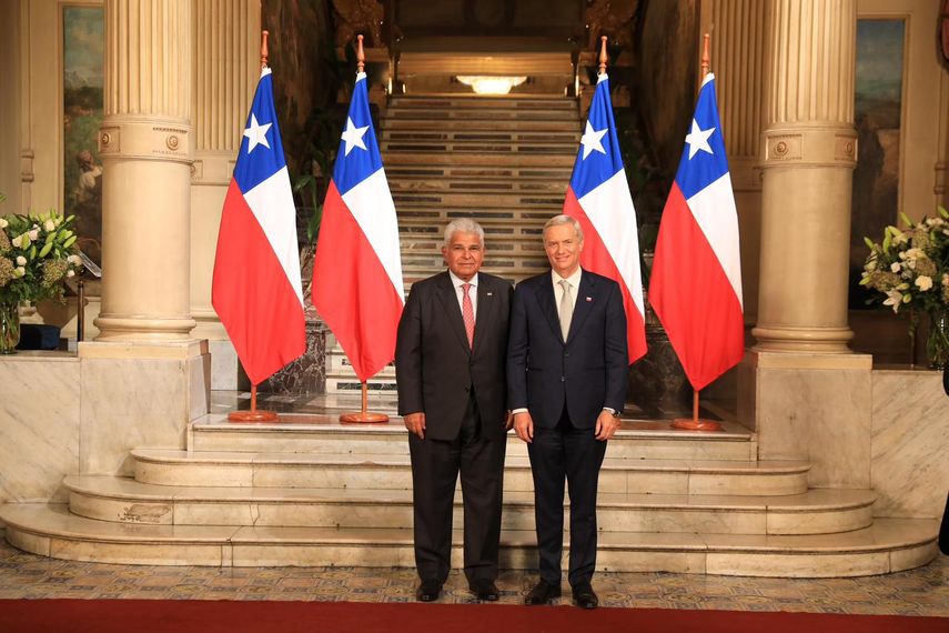 Mulino y Kast dialogan sobre integración económica y colaboración entre Panamá y Chile