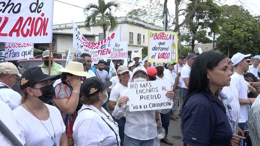 Los empresarios y sociedad civil piden que se abra la carretera interamericana.