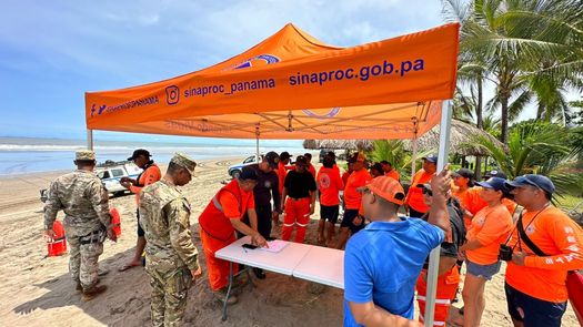 El Sinaproc recomienda a la población no visitar playas y ríos para esta temporada de lluvias donde incluso se han emitido avisos de prevención por oleaje.
