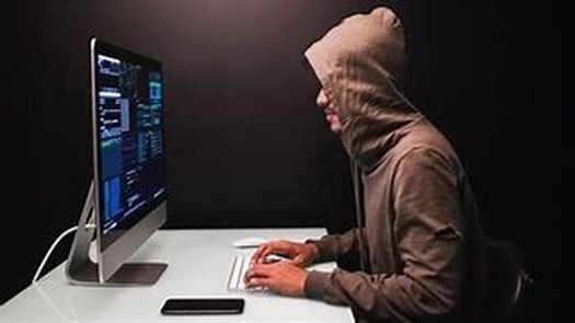 Ciberdelincuentes se hacen pasar por bancos de la localidad