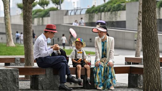 Shanghái recupera la vida tras dos meses de encierro