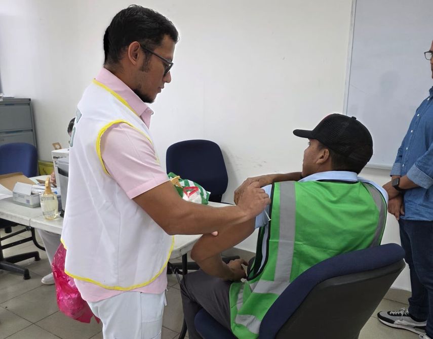 Minsa reitera llamado a vacunarse contra influenza ante aumento de casos y muertes