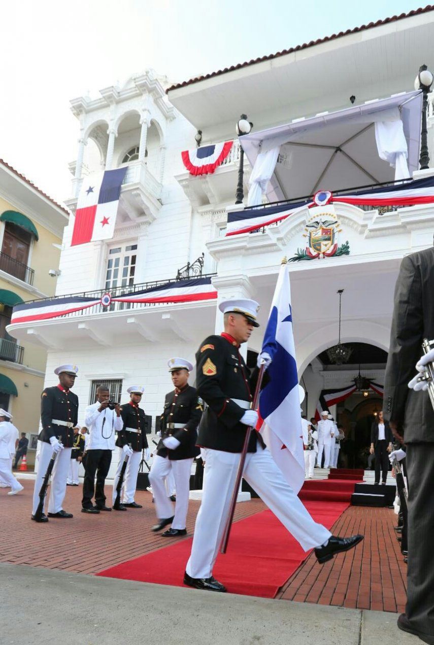 ASÍ FUERON LOS ACTOS PROTOCOLARES DEL 03 DE NOVIEMBRE. VEA LAS FOTOS