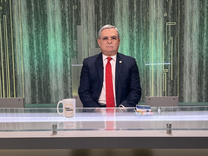 Jaime Barroso aclara: la Contraloría no tiene superpoderes, solo aplica facultades existentes