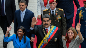 UE renueva sanciones contra Venezuela; Maduro expresa desacuerdo