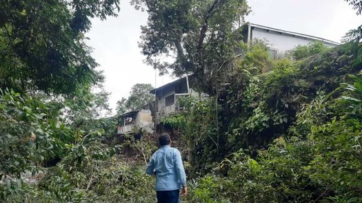 El reciente paso de la tormenta Bonnie dejó cinco viviendas afectadas en Bugaba, por lo cual el MIVIOT realizó una inspección para conocer los detalles del año.