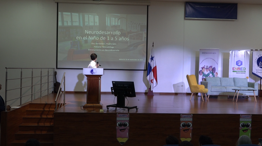 Meduca dicta congreso a docentes para potenciar educación inicial en Panamá