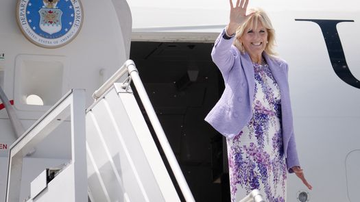 Primera dama de EEUU, Jill Biden da positivo al covid-19