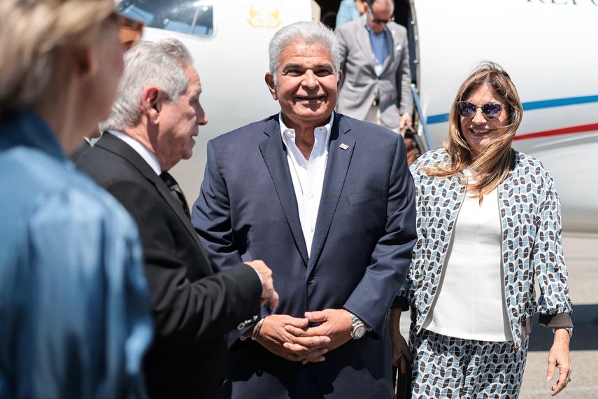 El presidente panameño José Raúl Mulino defendió este lunes en la ONU la "neutralidad" del Canal de Panamá, en un mensaje velado a su homólogo estadounidense Donald Trump, que ha amenazado con recuperar esta vía interoceánica por una supuesta influencia de China. El presidente panameño José Raúl Mulino defendió este lunes en la ONU la "neutralidad" del Canal de Panamá, en un mensaje velado a su homólogo estadounidense Donald Trump, que ha amenazado con recuperar esta vía interoceánica por una supuesta influencia de China.