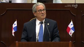 Ejecutivo presenta ante la Asamblea proyecto de reformas a la ley de la CSS