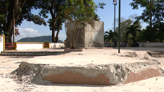 El monumento era dedicado a la comunidad china en Panamá. El monumento era dedicado a la comunidad china en Panamá.