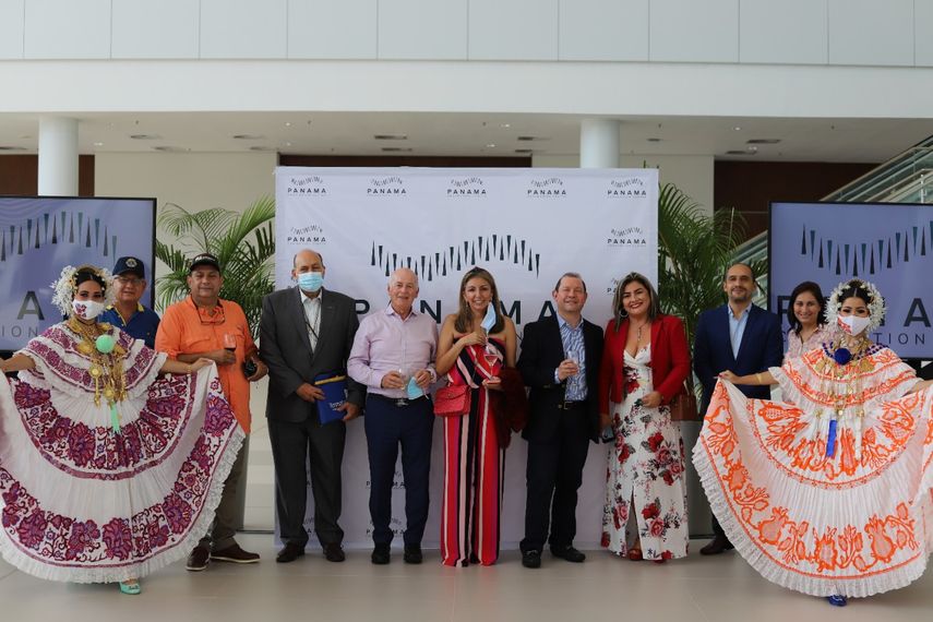 Panama Convention Center realiza primera reunión presencial