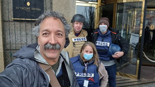 Muere camarógrafo de Fox News mientras cubría la guerra de Ucrania