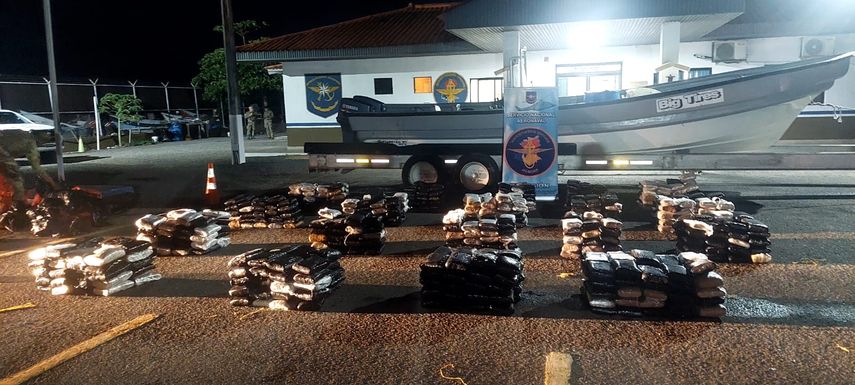 El Senan dio un duro golpe al narcotráfico mediante operaciones recientes. El Senan dio un duro golpe al narcotráfico mediante operaciones recientes.