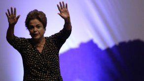 Senado de Brasil inicia deliberaciones sobre Rousseff