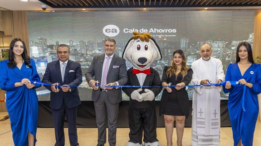 Caja de Ahorros reinaugura la sucursal Casa Matriz: Una banca moderna al servicio del país