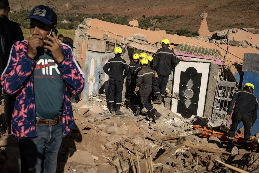 Marruecos: Carrera para hallar sobrevivientes del terremoto
