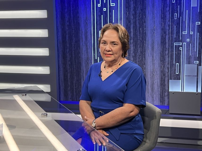 MINSA revisa protocolos y anuncia medidas en el Hospital Nicolás A. Solano