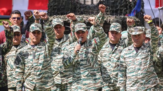 Militares reconocen a Delcy Rodríguez como presidenta encargada de Venezuela Militares reconocen a Delcy Rodríguez como presidenta encargada de Venezuela