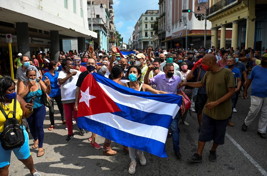 Cuba: la crisis no da tregua dos años después de protestas