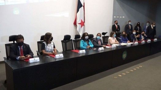 Comisión legislativa insatisfecha con investigaciones de albergues