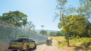 La primera fase del muro fronterizo dominicano con Haití está al 84%