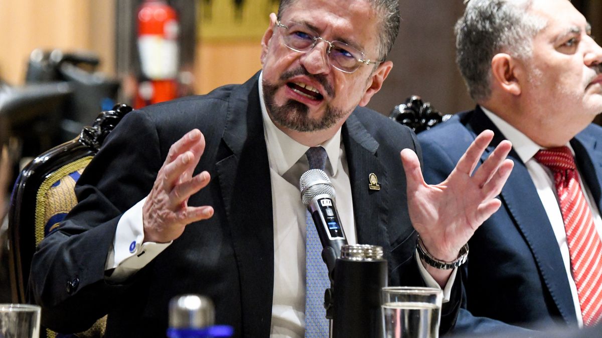 Costa Rica avanza en construcción de prisión inspirada en la de El Salvador