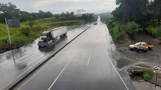 Personal de la Policía Nacional y de Operaciones del Tránsito se mantienen supervisando diversos puntos de la interamericana del oriente de Chiriquí.