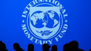 Jefa del FMI llama a los bancos centrales a no bajar sus tasas prematuramente