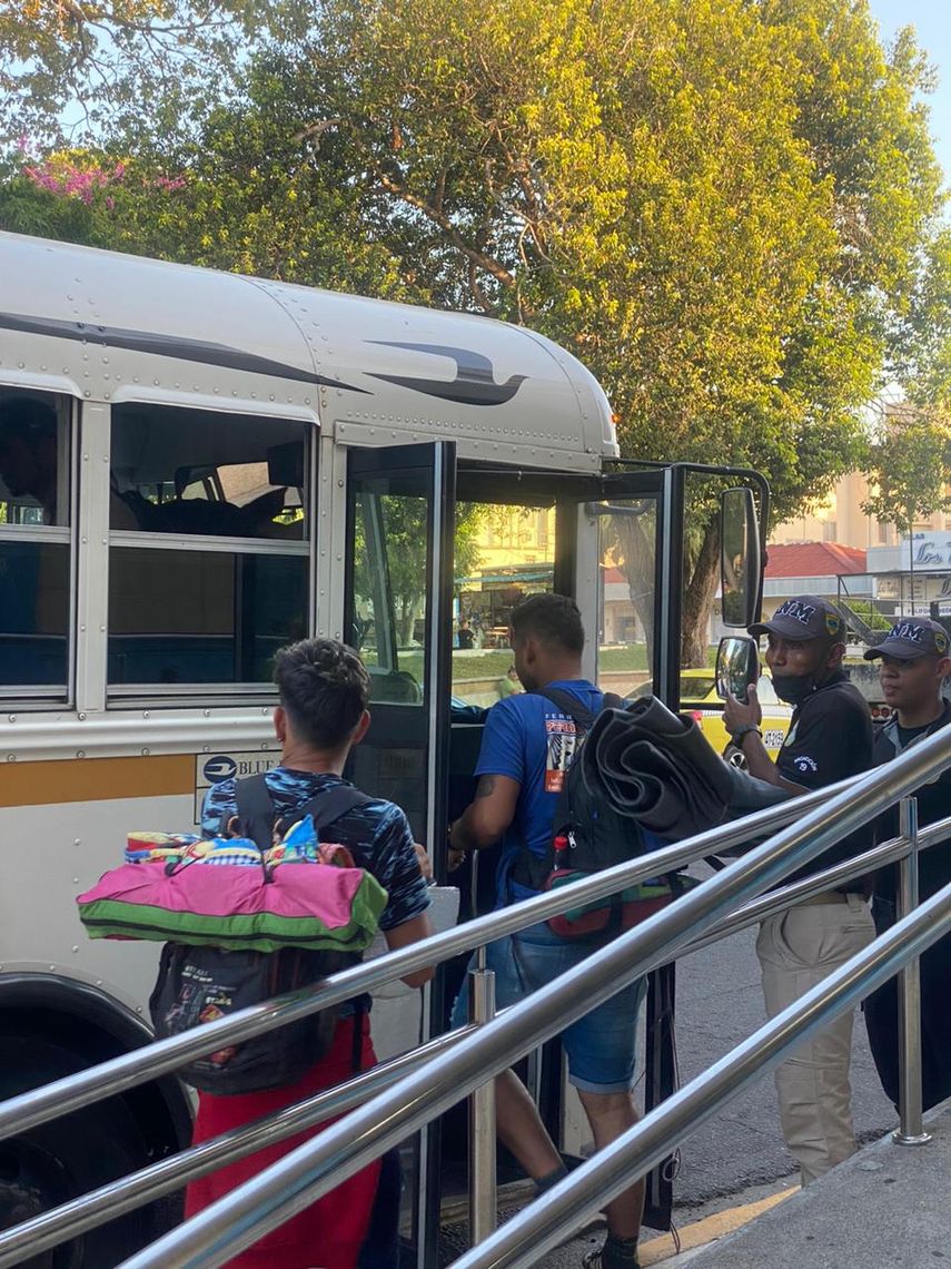 Migración y Policía realizan operativo en David, Chiriquí