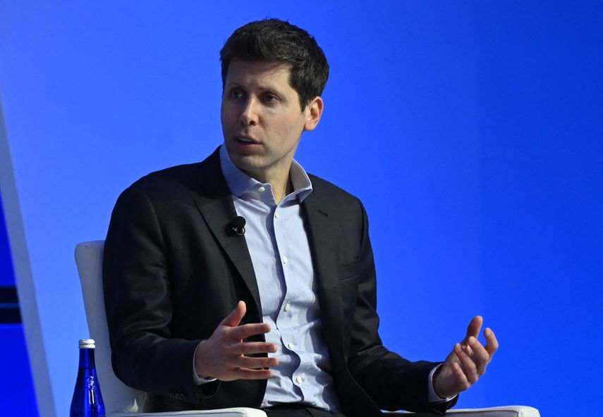 OpenAI anuncia regreso de Sam Altman como director ejecutivo