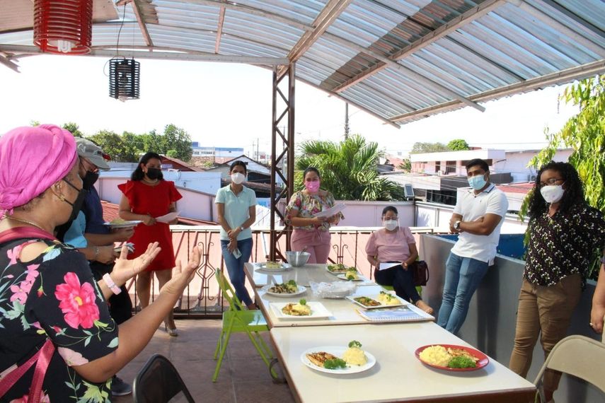 La SENACYT en conjunto con la Universidad de Panamá capacitan en Química en la Cocina a docentes de Chiriquí