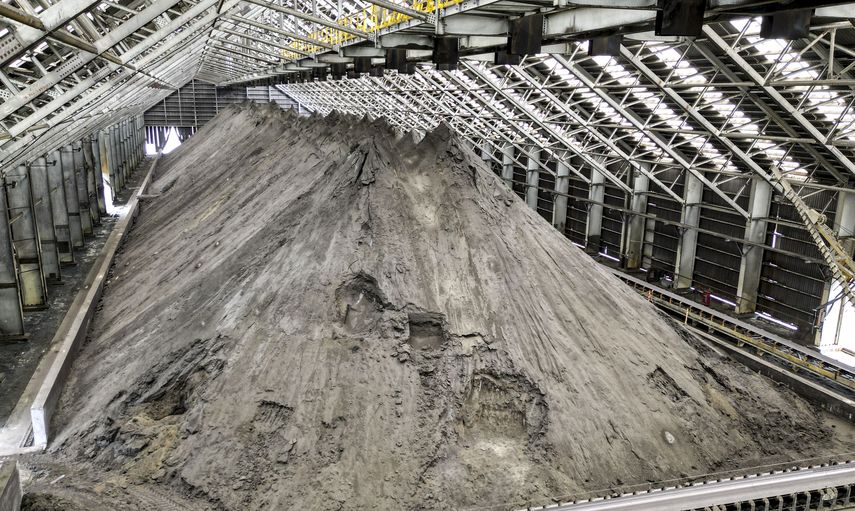 Regalías por unos 29 millones de dólares obtenidas por las exportaciones del concentrado de cobre que permanecía almacenado en la mina inhabilitada en Panamá, permiten el mantenimiento de este yacimiento paralizado por orden judicial desde 2023.