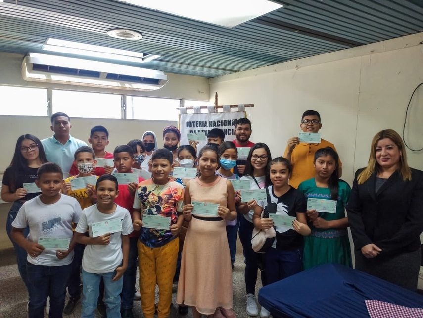 La LNB benefició a estudiantes de escasos recursos